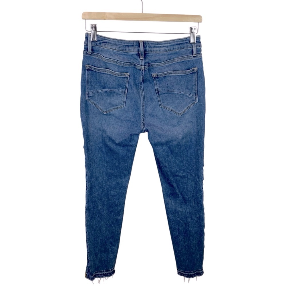 Driftwood sz 27 Jackie High Rise Embroidered Blue Skinny Ankle Jeans Raw Hem - Picture 5 of 11